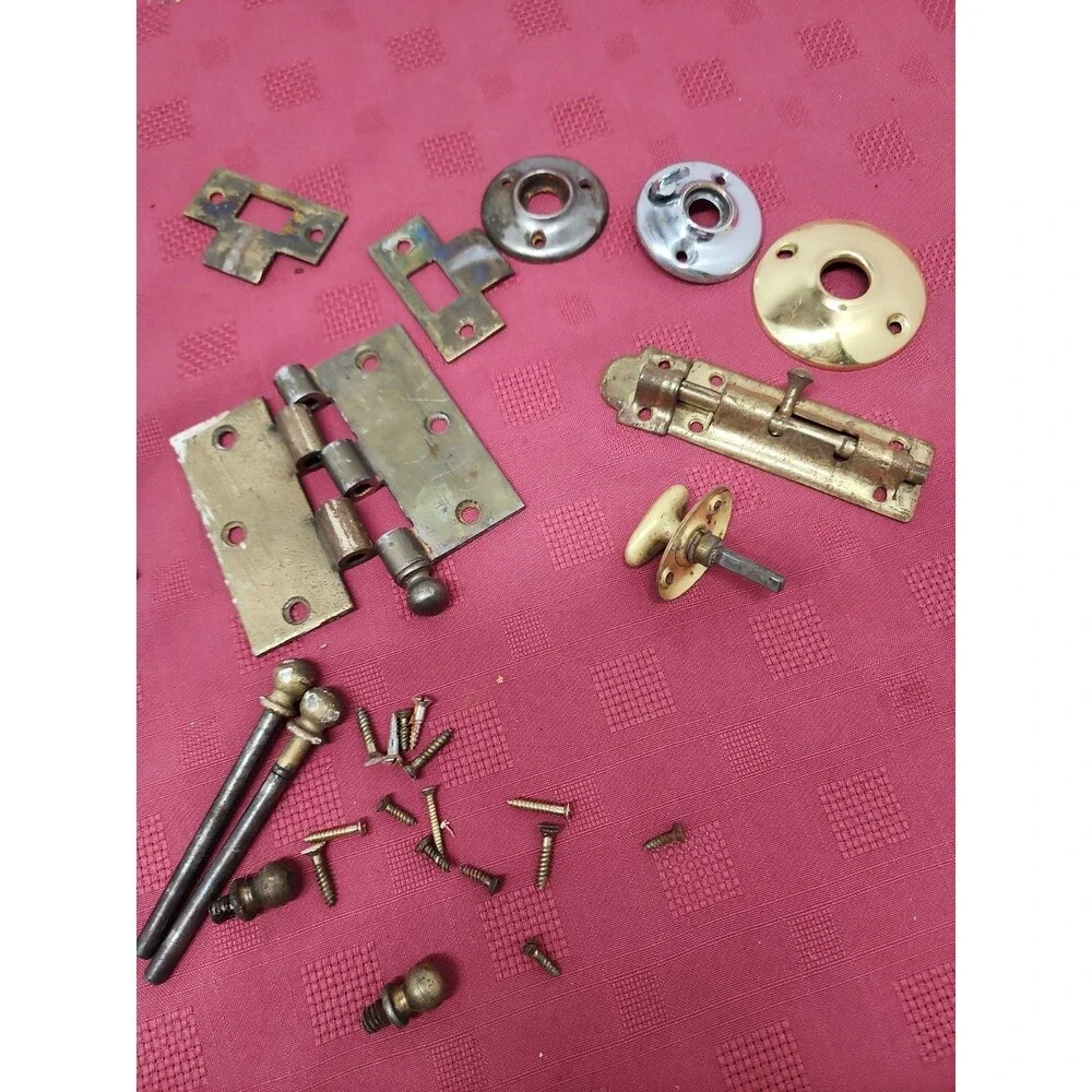 Vintage Brass Door Hardware Assorted Miscellaneous Pieces Perfect For Rehabber